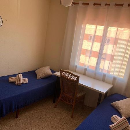 Cozy Room Guapo-Alicante Nearby The Beach And The Center 외부 사진